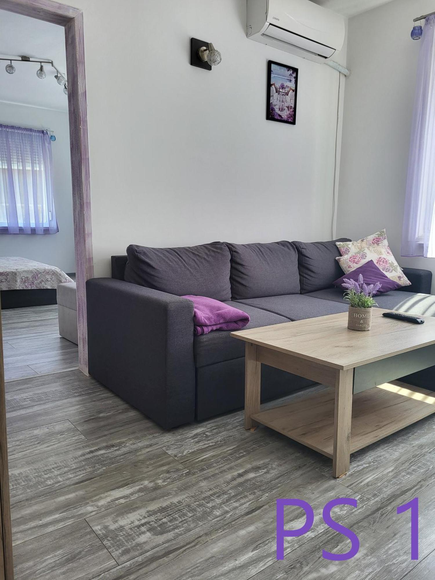 Purple Studios Veliko Tŭrnovo Exterior photo