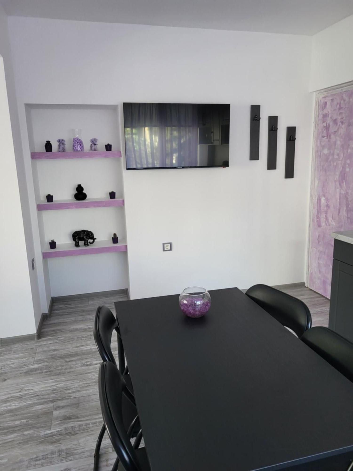Purple Studios Veliko Tŭrnovo Room photo