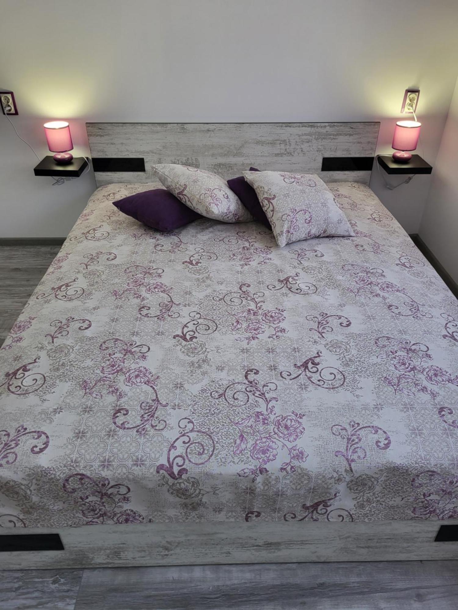 Purple Studios Veliko Tŭrnovo Room photo