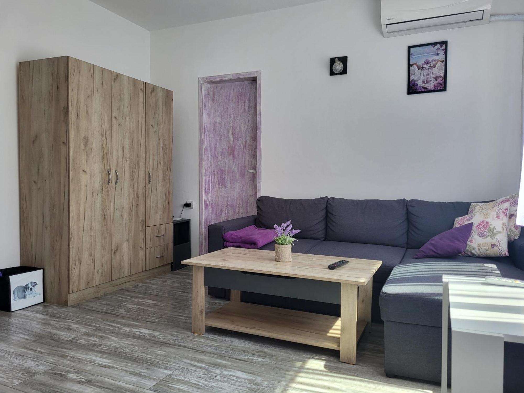 Purple Studios Veliko Tŭrnovo Room photo