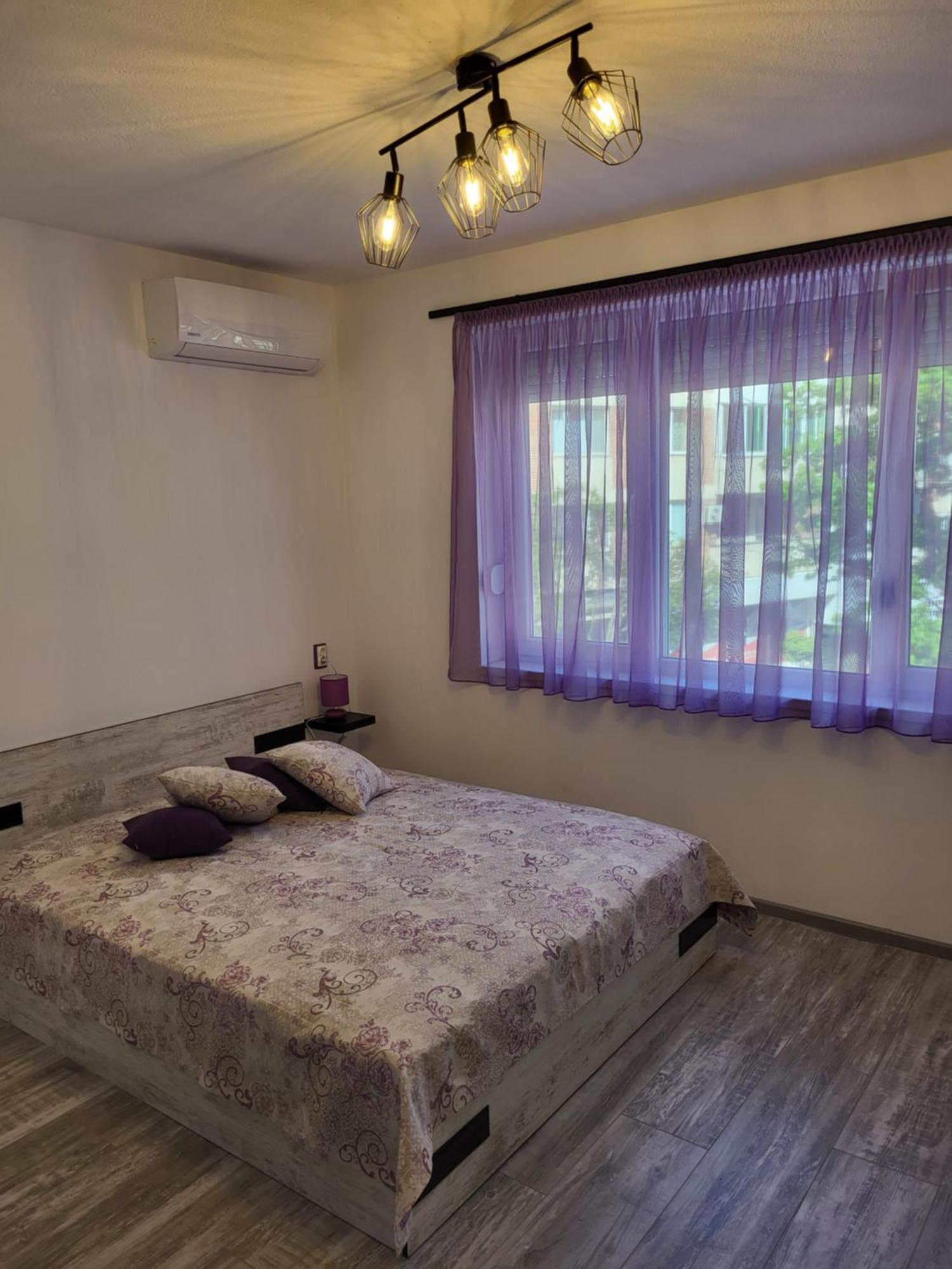 Purple Studios Veliko Tŭrnovo Exterior photo
