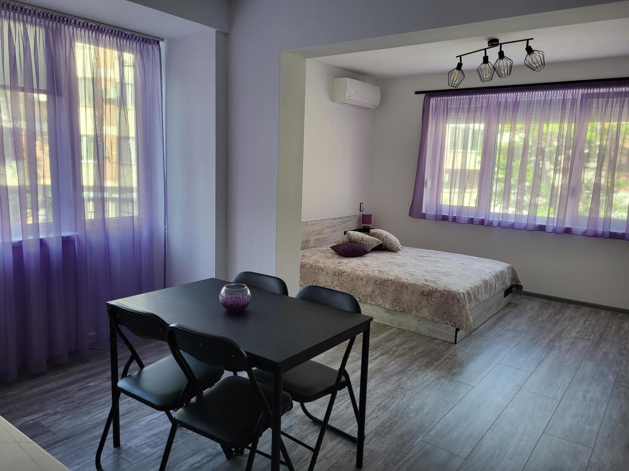 Purple Studios Veliko Tŭrnovo Room photo