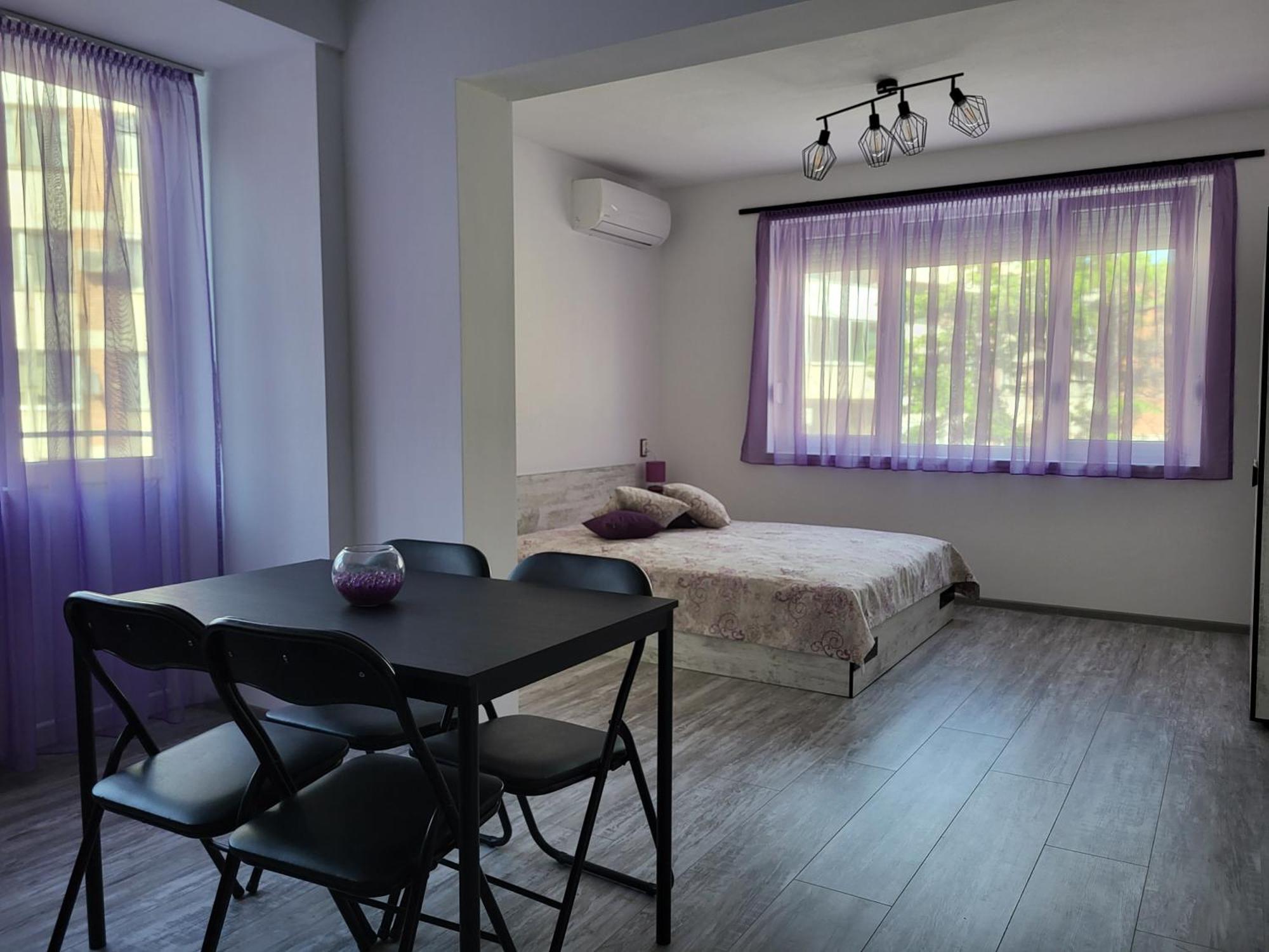 Purple Studios Veliko Tŭrnovo Exterior photo