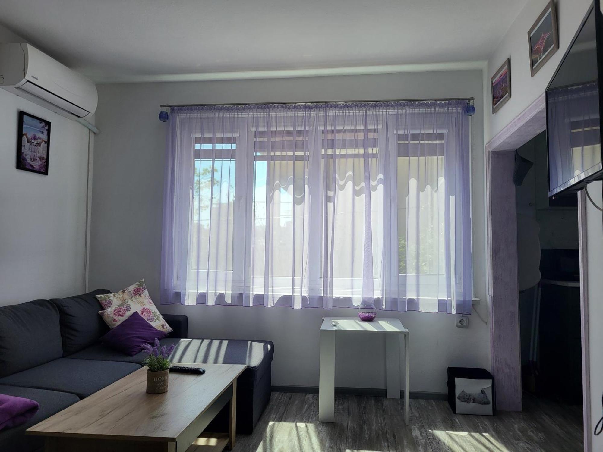 Purple Studios Veliko Tŭrnovo Room photo