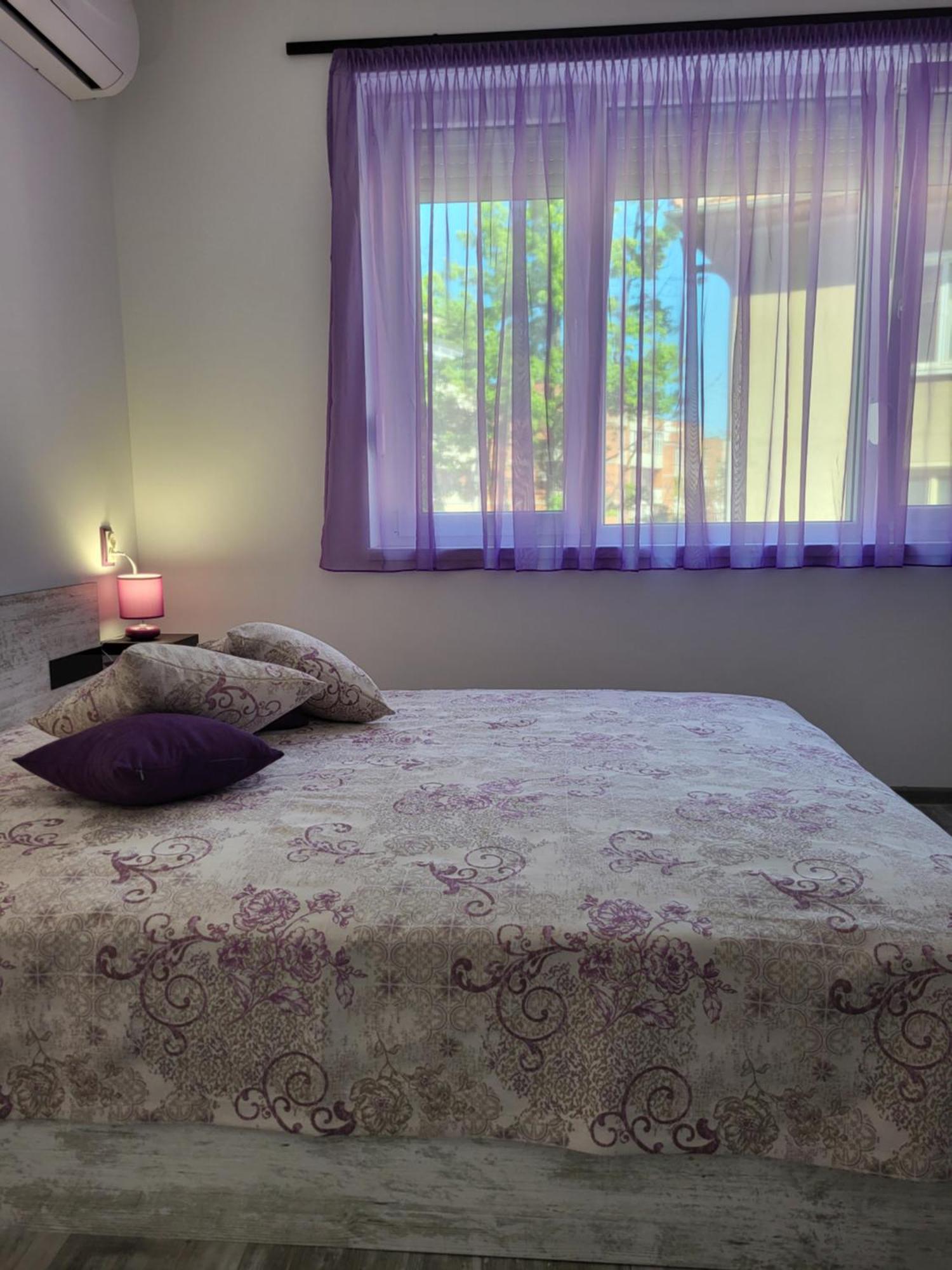Purple Studios Veliko Tŭrnovo Room photo